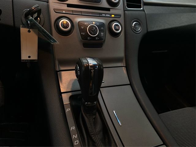Used 2014 Ford Taurus SEL FWD image 30