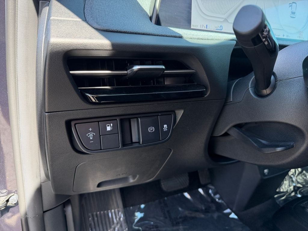 Used 2024 Kia EV6 Light AWD/4WD image 19