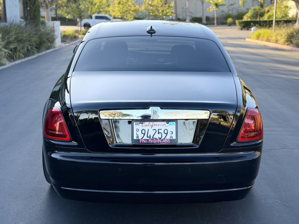 Used 2017 Rolls-Royce Ghost image 13