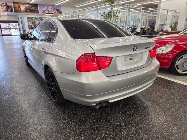 Used 2010 BMW 328i xDrive Sedan AWD/4WD image 6
