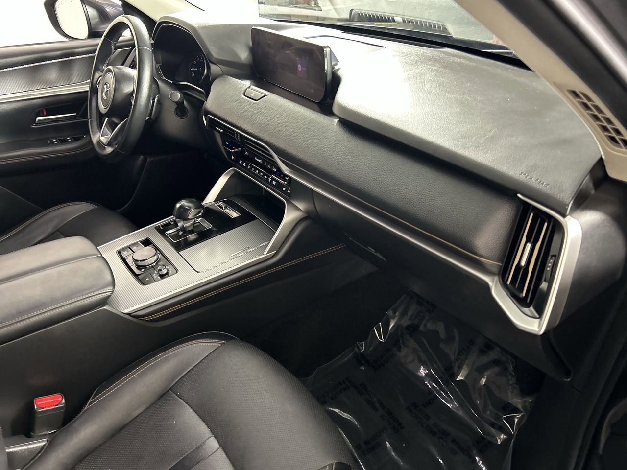 Used 2024 MAZDA CX-90 3.3 Turbo w/ Preferred Plus image 27