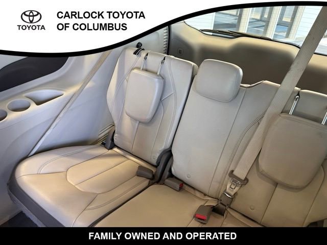 Used 2017 Chrysler Pacifica Touring-L image 15