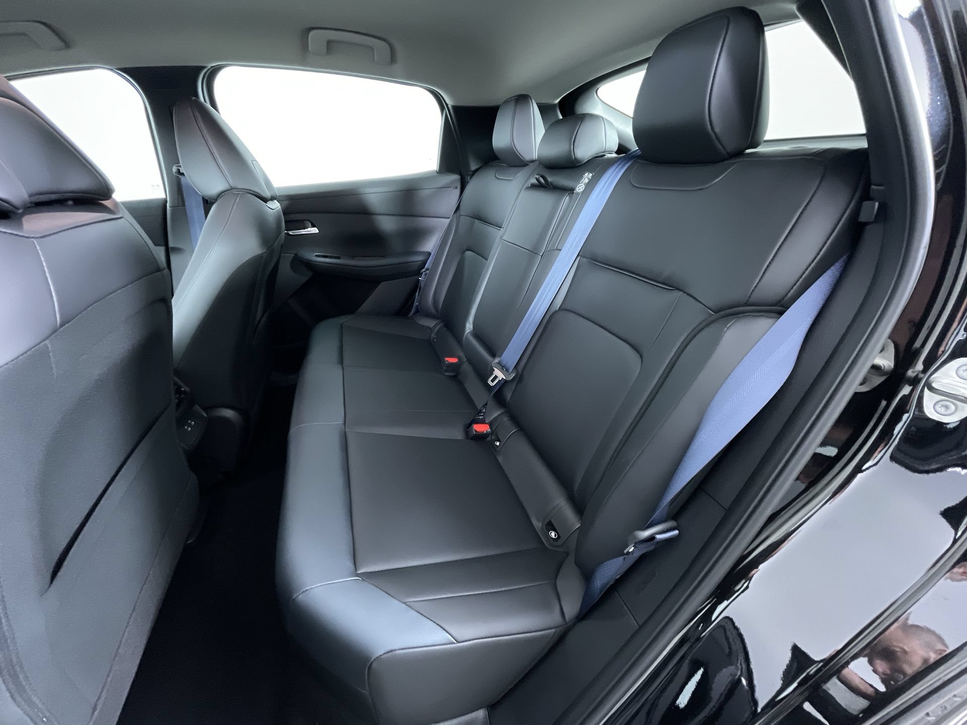 New 2026 Nissan Leaf SV+ FWD image 23