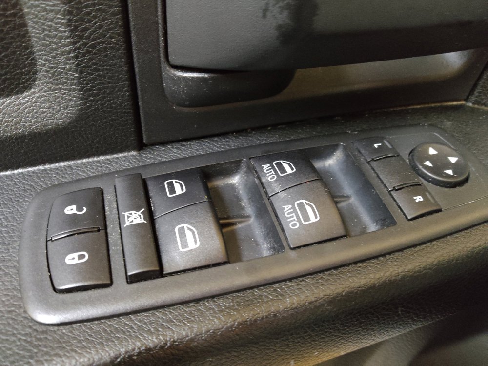 Used 2018 RAM 1500 Tradesman w/ Popular Equipment Group RWD image 27