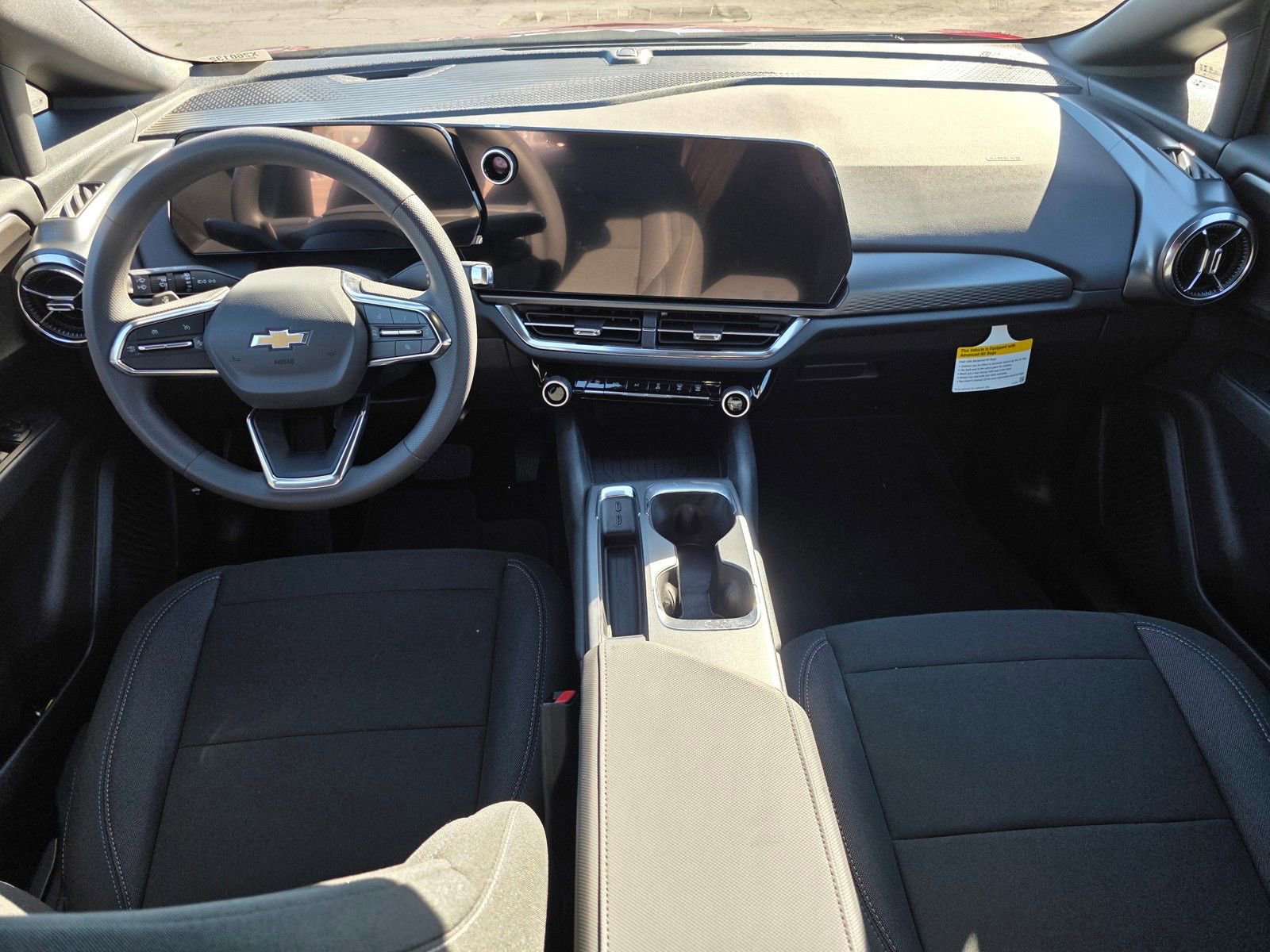 New 2026 Chevrolet Equinox EV LT w/ LPO, Blackout Package image 18