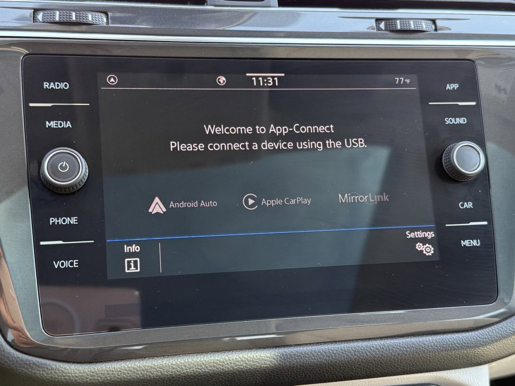 Certified 2023 Volkswagen Tiguan SE image 12