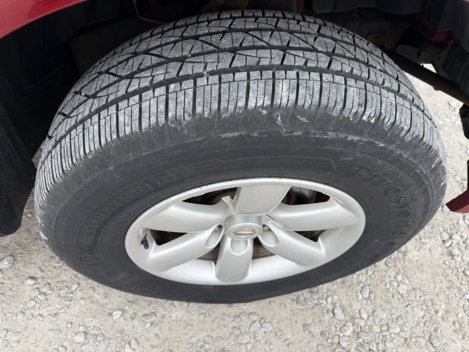 Used 2008 Nissan Titan SE image 12