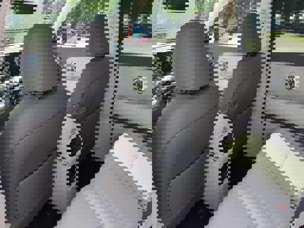 New 2026 Hyundai Ioniq 9 SEL AWD/4WD image 19