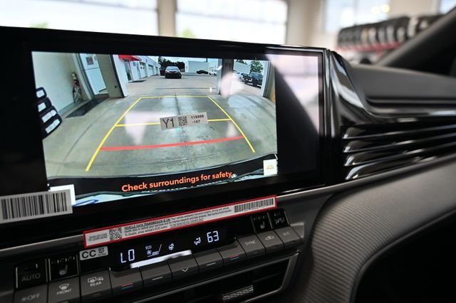New 2026 Toyota Camry SE FWD image 16