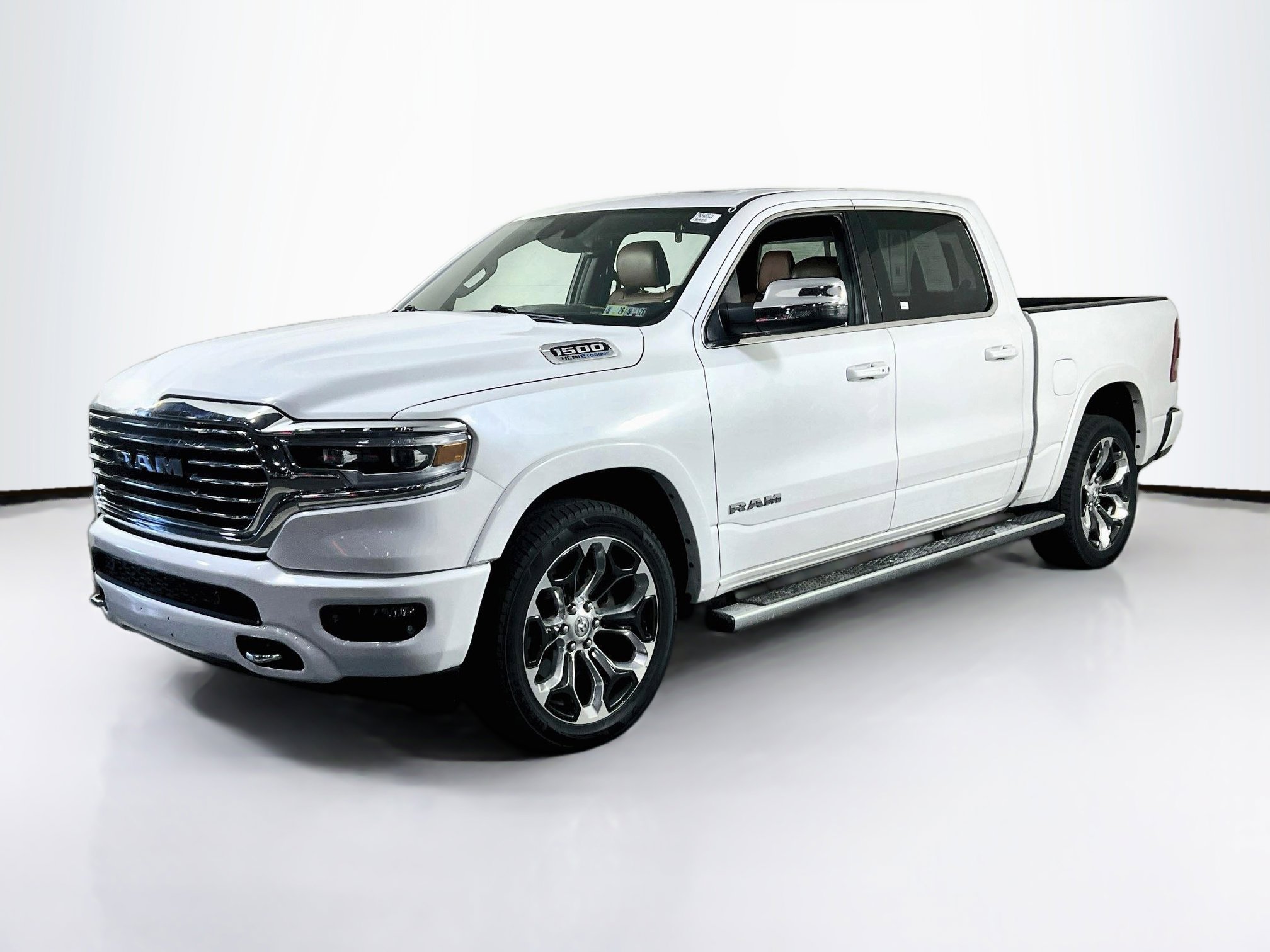 Used 2023 RAM 1500 Limited w/ Body Color Bumper Group