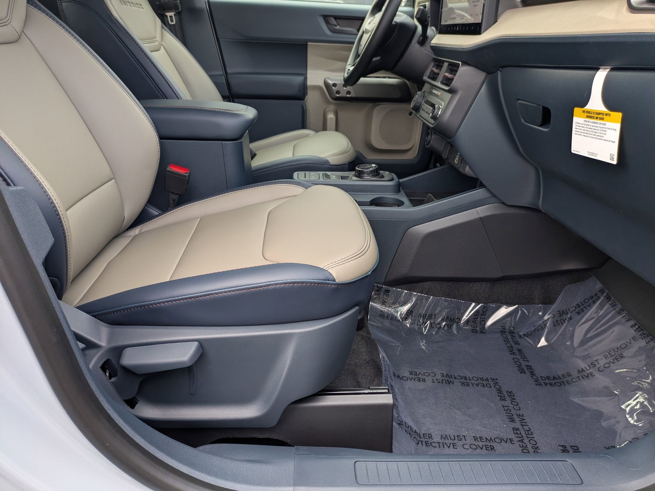 New 2026 Ford Maverick Lariat w/ 4K Tow Package image 37