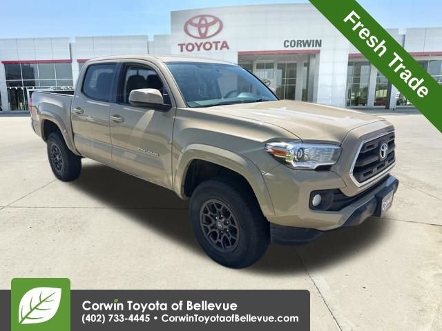 Used 2017 Toyota Tacoma SR5 w/ Tow Package AWD/4WD image 1