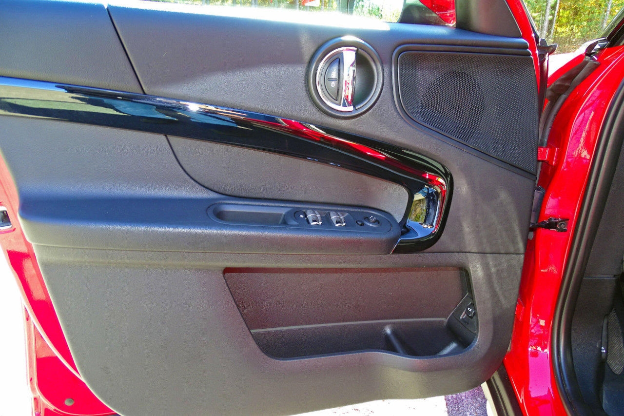 Used 2021 MINI Cooper Countryman S w/ Storage Package image 11