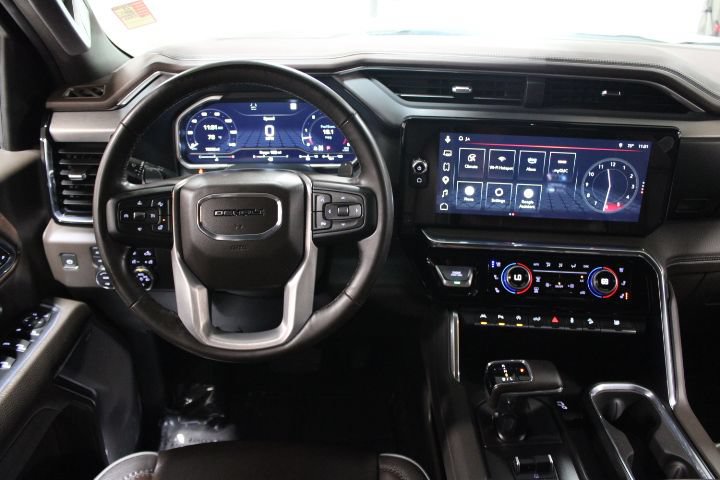 Used 2023 GMC Sierra 1500 Denali w/ Denali Reserve Package AWD/4WD image 33