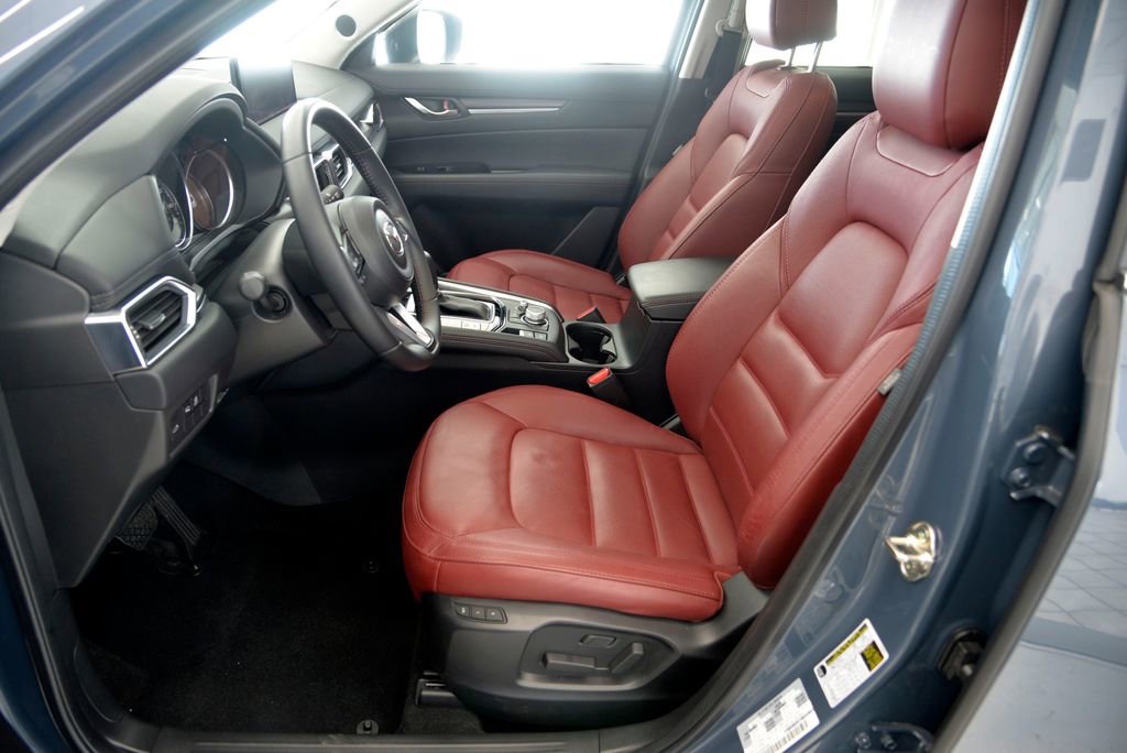 Used 2023 MAZDA CX-5 Carbon Edition image 15