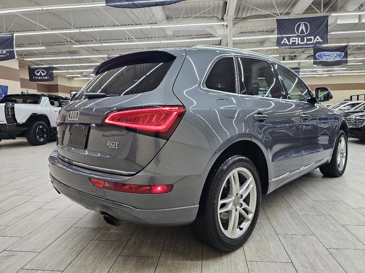 Used 2016 Audi Q5 2.0T Premium Plus w/ Technology Package AWD/4WD image 6