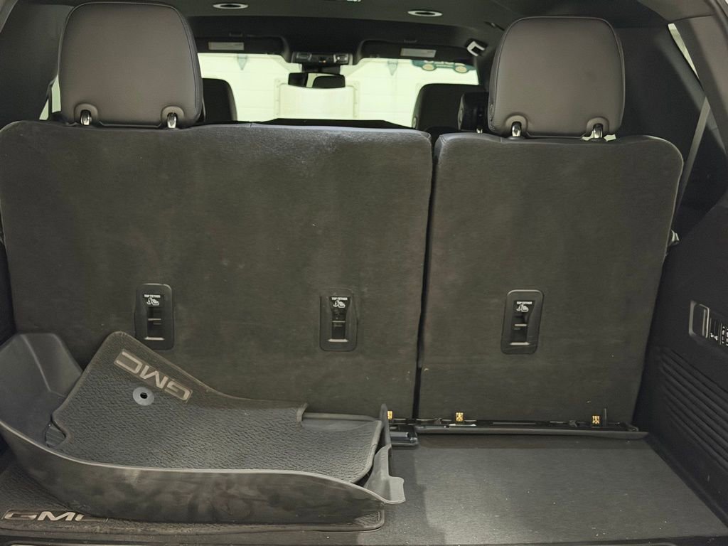 Certified 2023 GMC Yukon Denali image 23