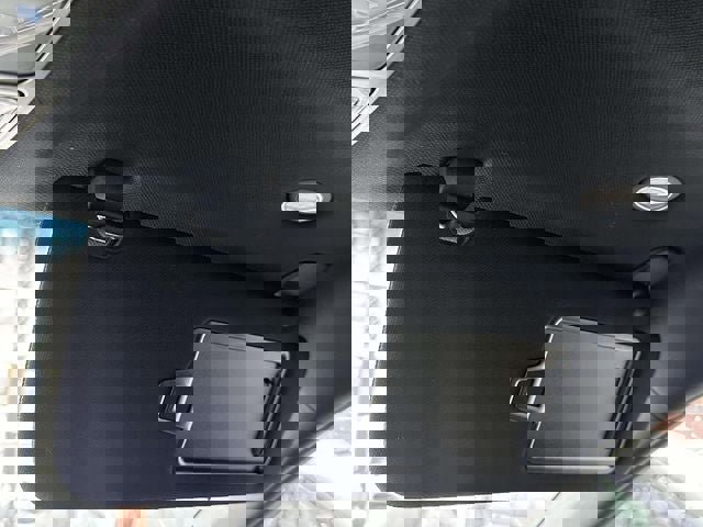 Used 2023 Genesis GV70 2.5T w/ Sport Prestige Package image 35