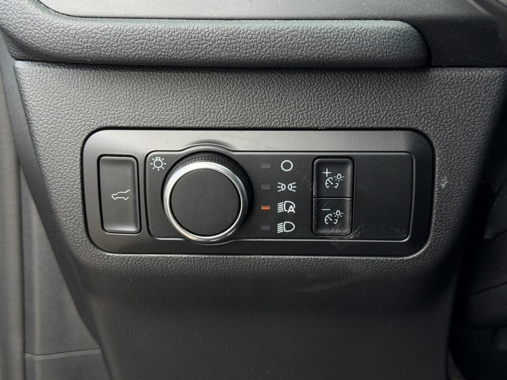 Used 2024 Ford Escape Active w/ Tech Pack #1 AWD/4WD image 34