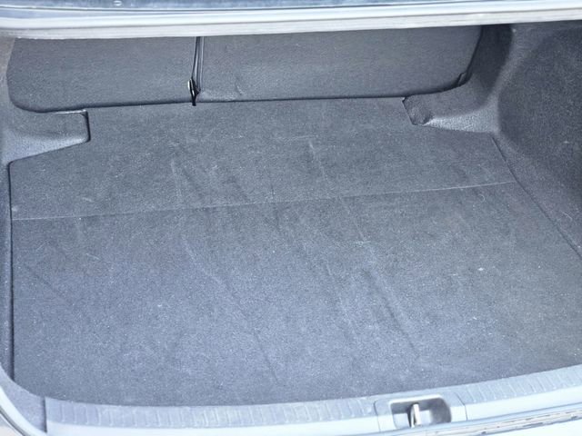 Used 2024 Toyota Corolla LE image 28