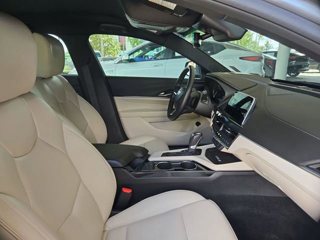 Certified 2023 Cadillac CT4 Luxury RWD image 28