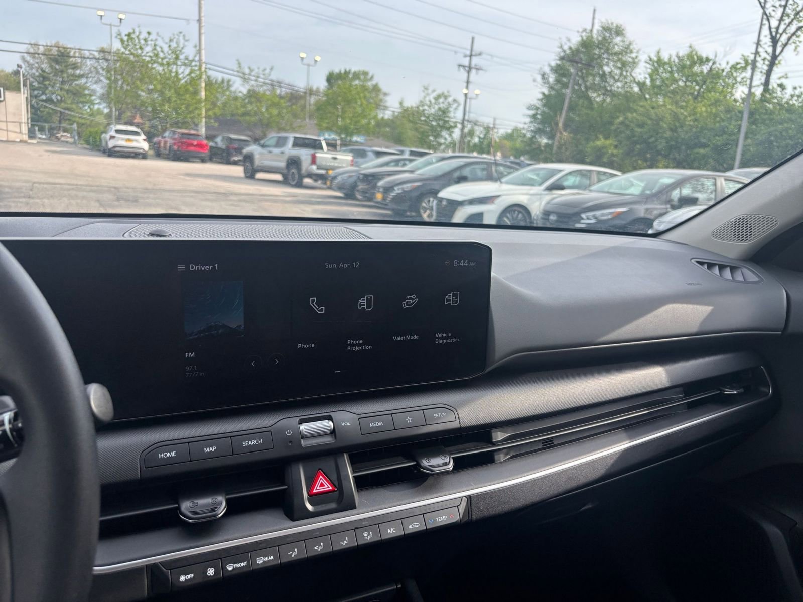 Used 2025 Kia K4 LXS image 34