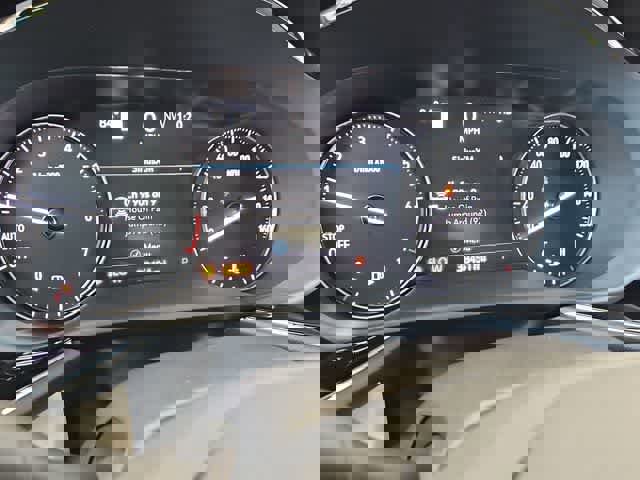 Used 2023 Buick Envision Avenir image 36