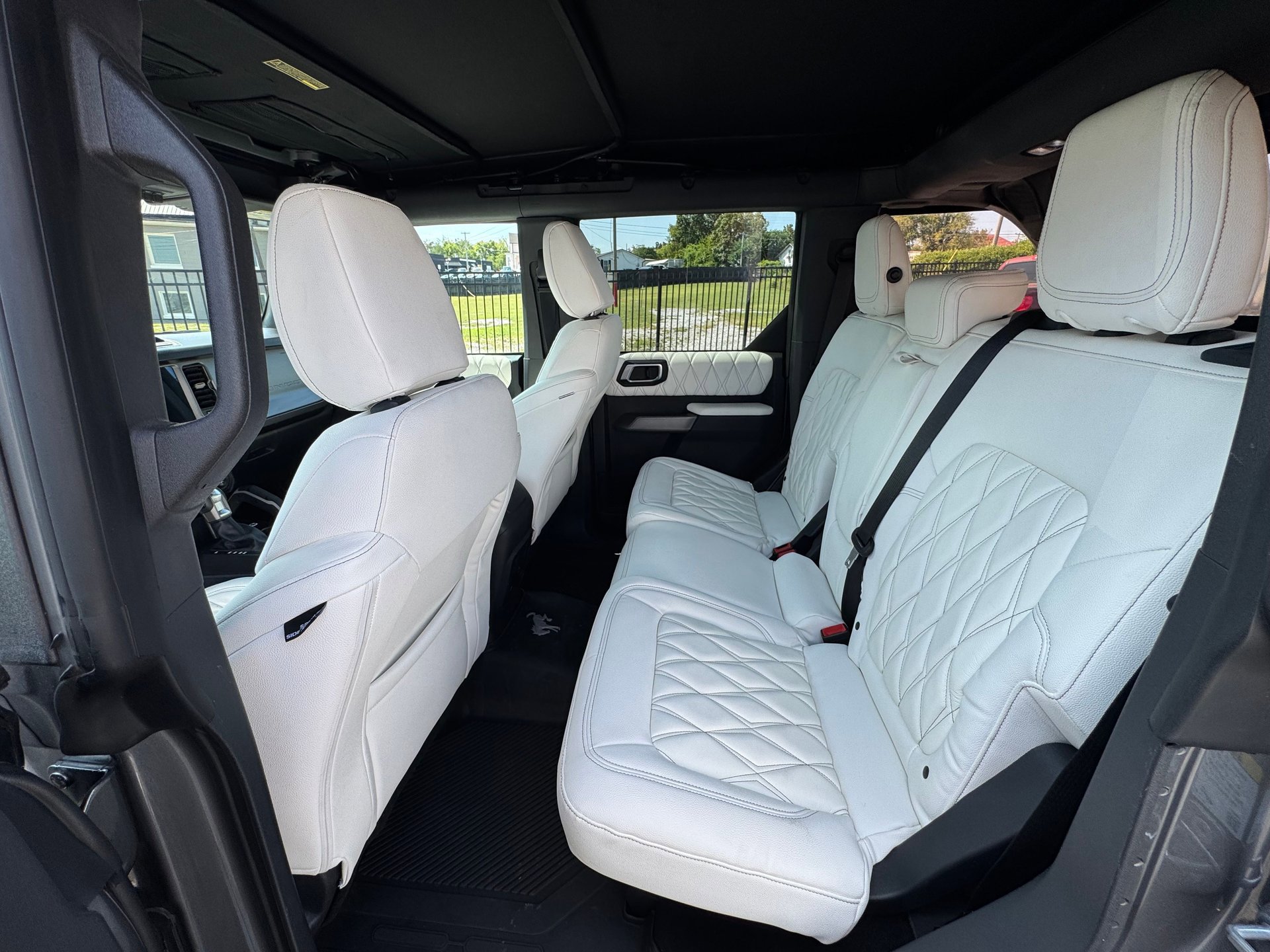 Used 2022 Ford Bronco Outer Banks image 11