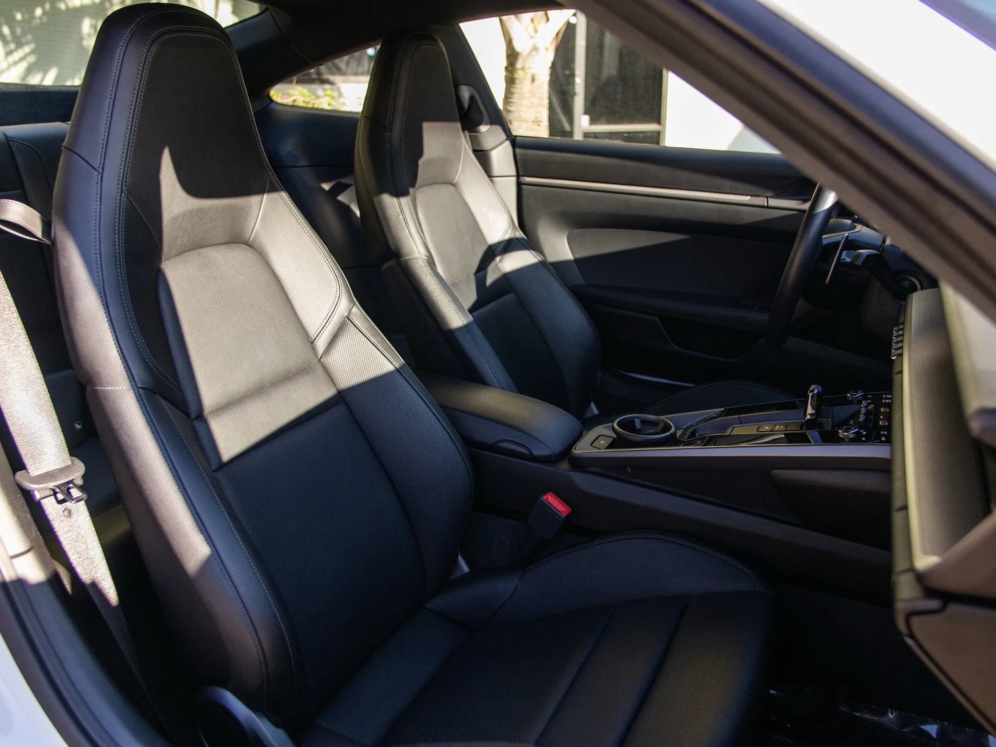 Used 2020 Porsche 911 Carrera image 29