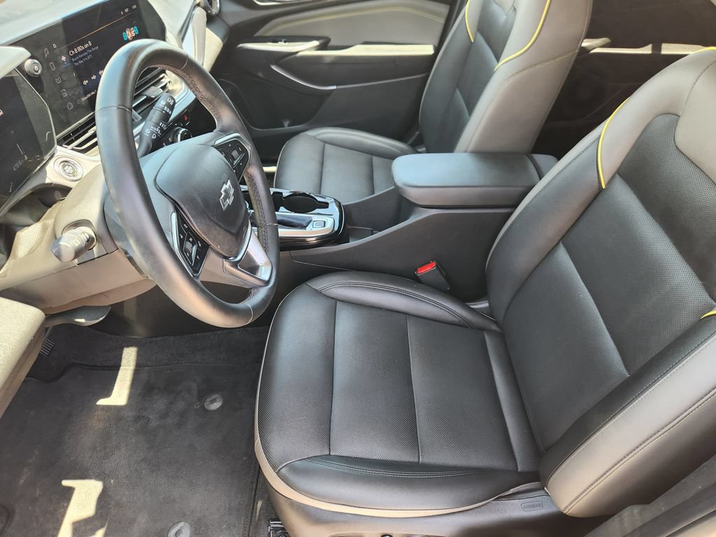 Used 2025 Chevrolet Trax ACTIV w/ Driver Confidence Package FWD image 9