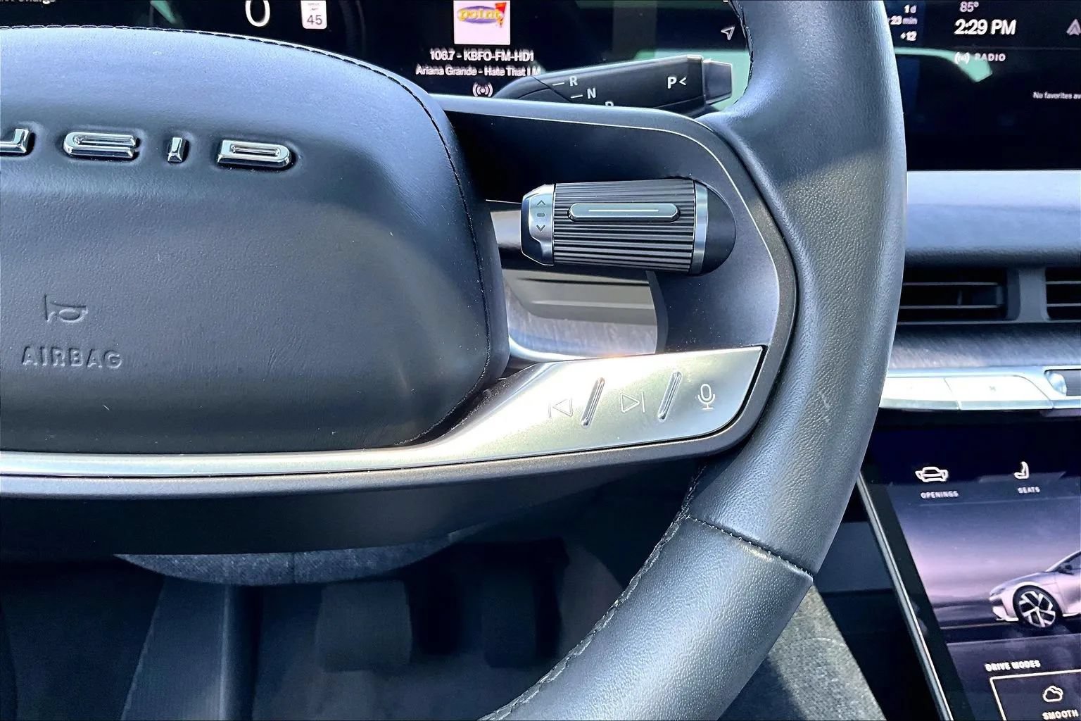 Used 2023 Lucid Air Touring AWD/4WD image 18