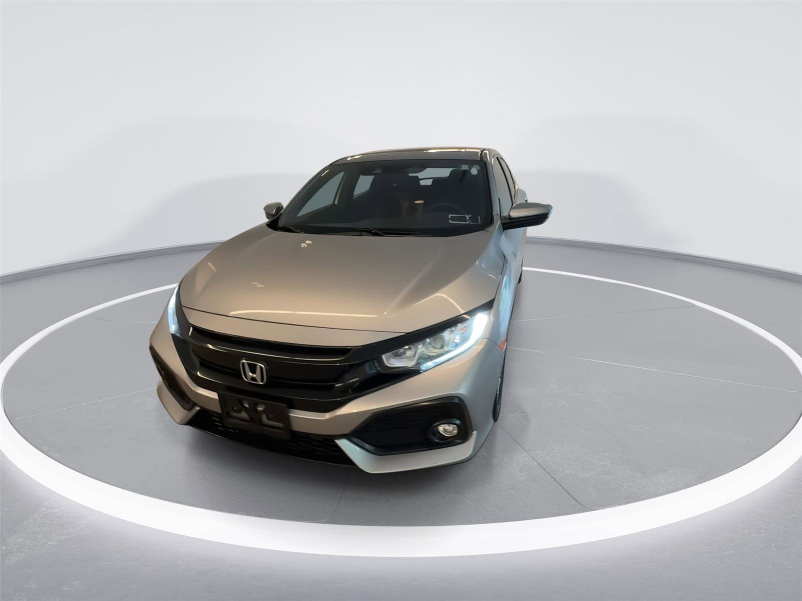 Used 2018 Honda Civic EX image 2