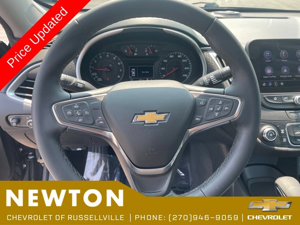 Used 2025 Chevrolet Malibu RS FWD image 12