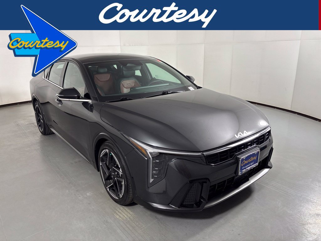 Used 2026 Kia K4 GT-Line w/ GT-Line Sunroof Package FWD image 1