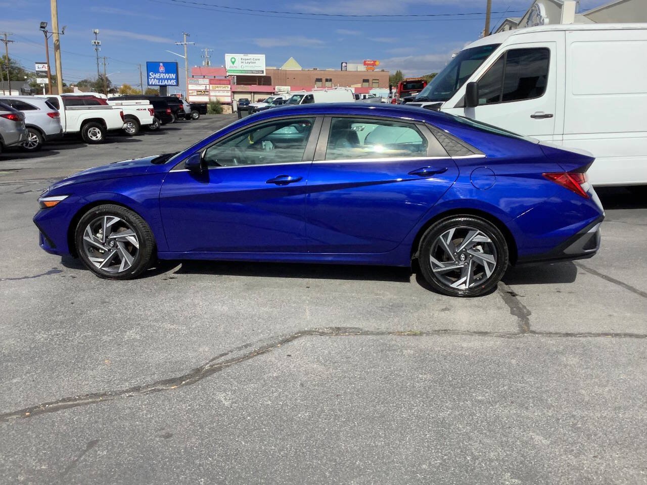 Used 2025 Hyundai Elantra SEL FWD image 16