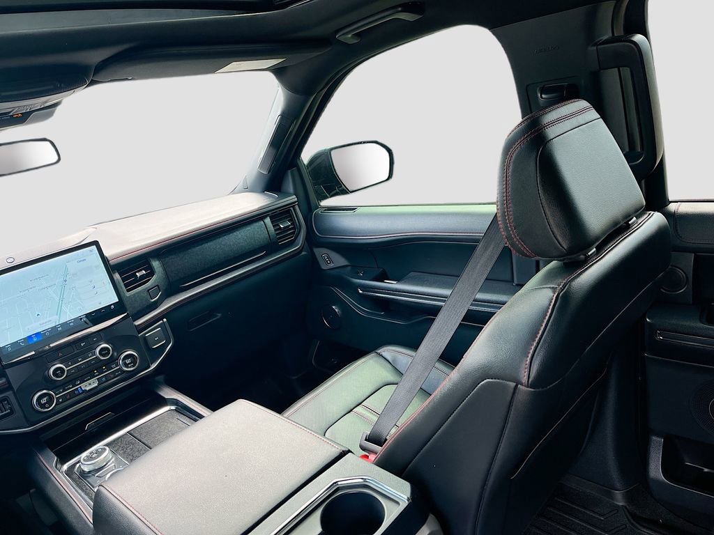 Used 2022 Ford Expedition Limited AWD/4WD image 25