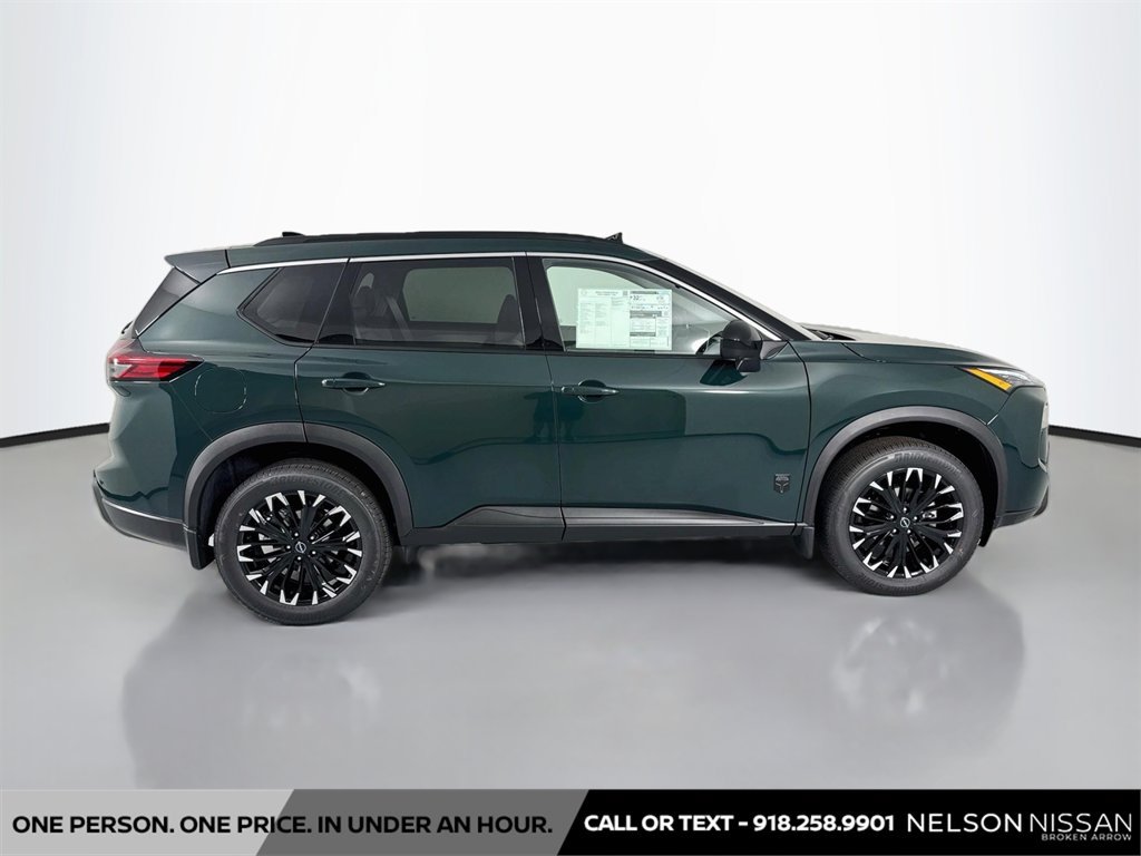 New 2026 Nissan Rogue Dark Armor FWD image 4