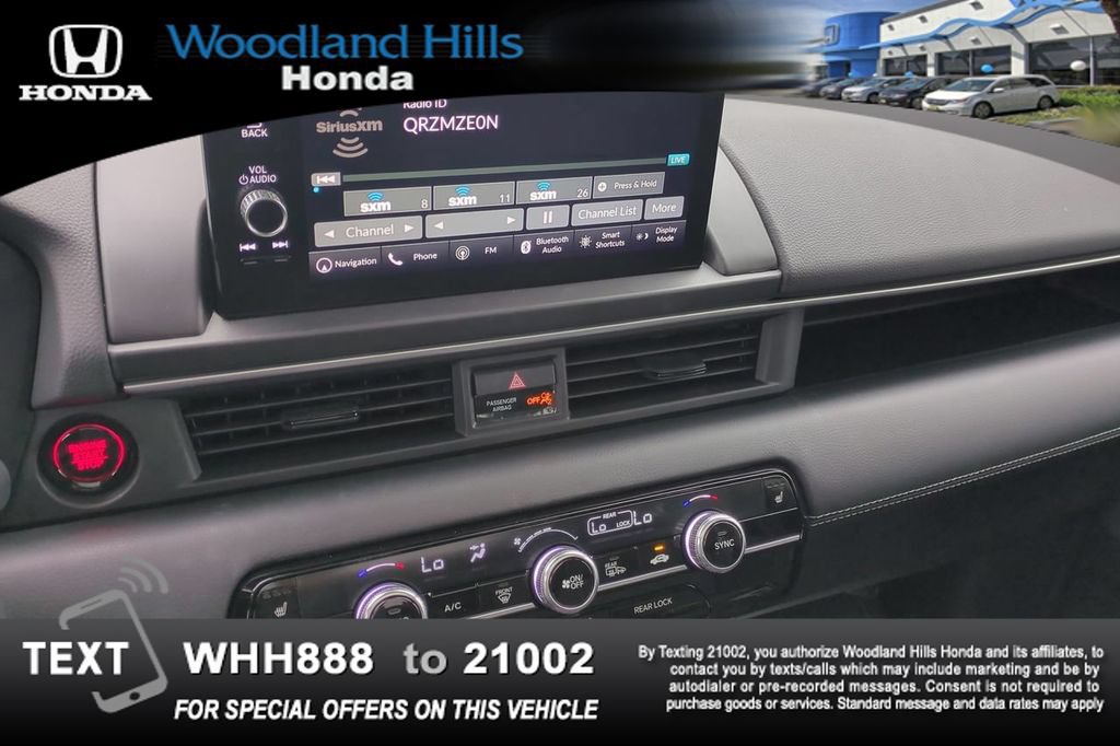 Certified 2025 Honda Pilot Touring image 15