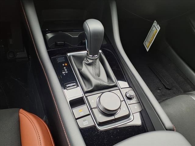 New 2025 MAZDA MAZDA3 Carbon image 19