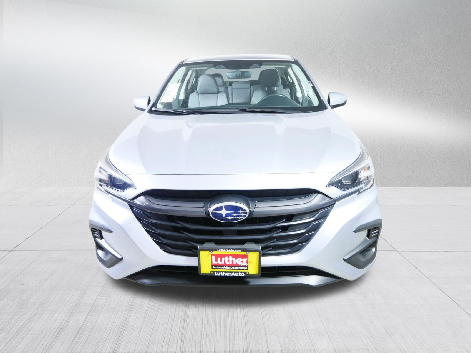 Used 2024 Subaru Legacy Limited AWD/4WD image 2