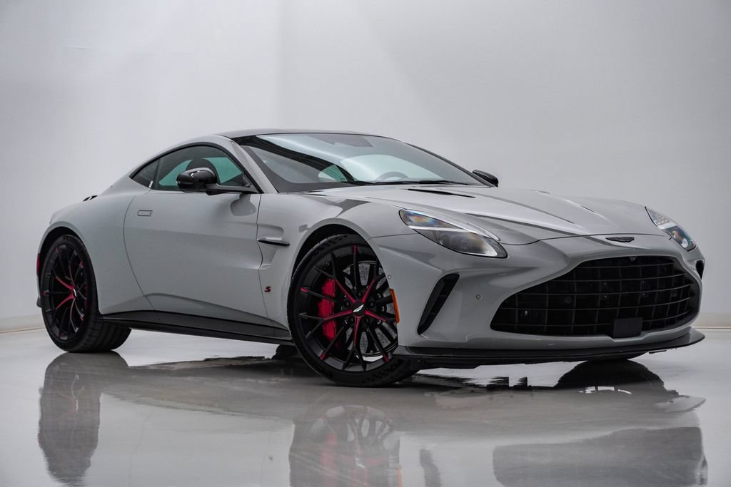 Used 2026 Aston Martin V8 Vantage S RWD image 1