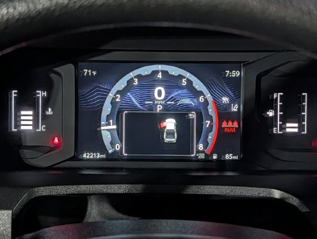 Used 2024 Toyota Tacoma SR5 AWD/4WD image 22