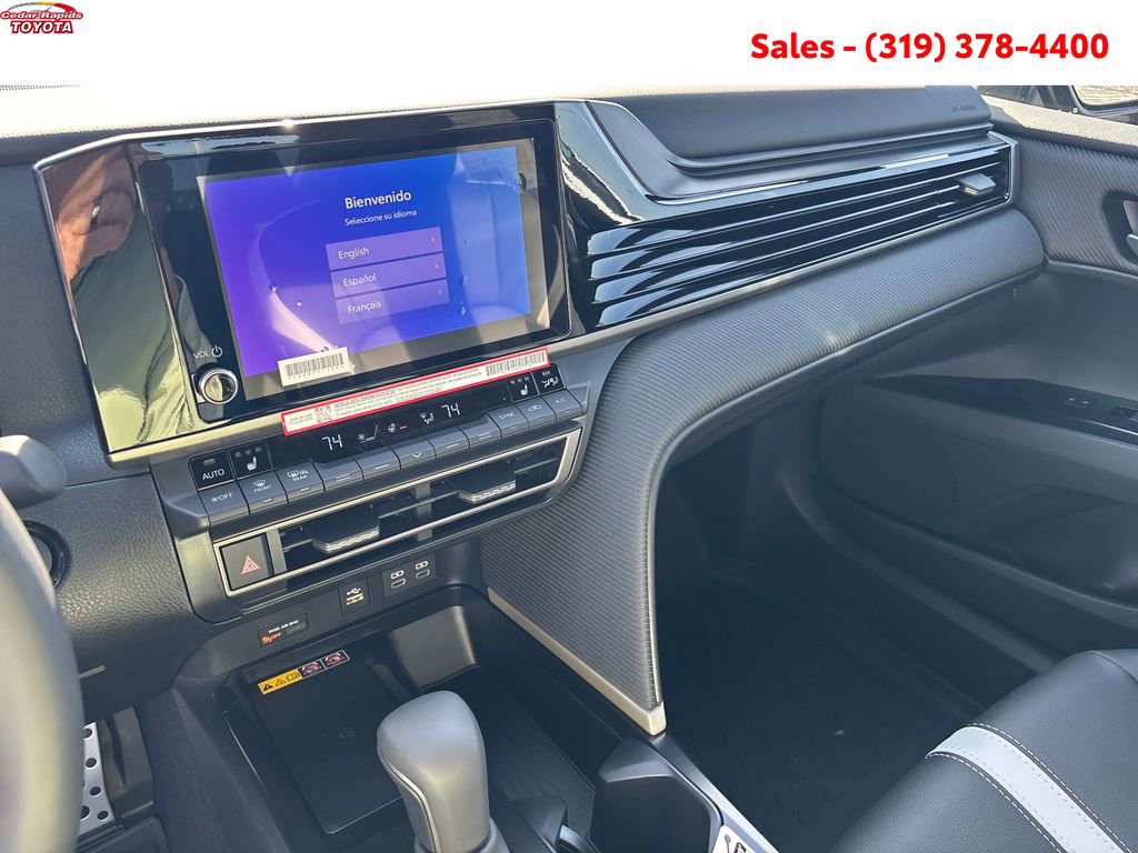 New 2026 Toyota Camry Hybrid image 17