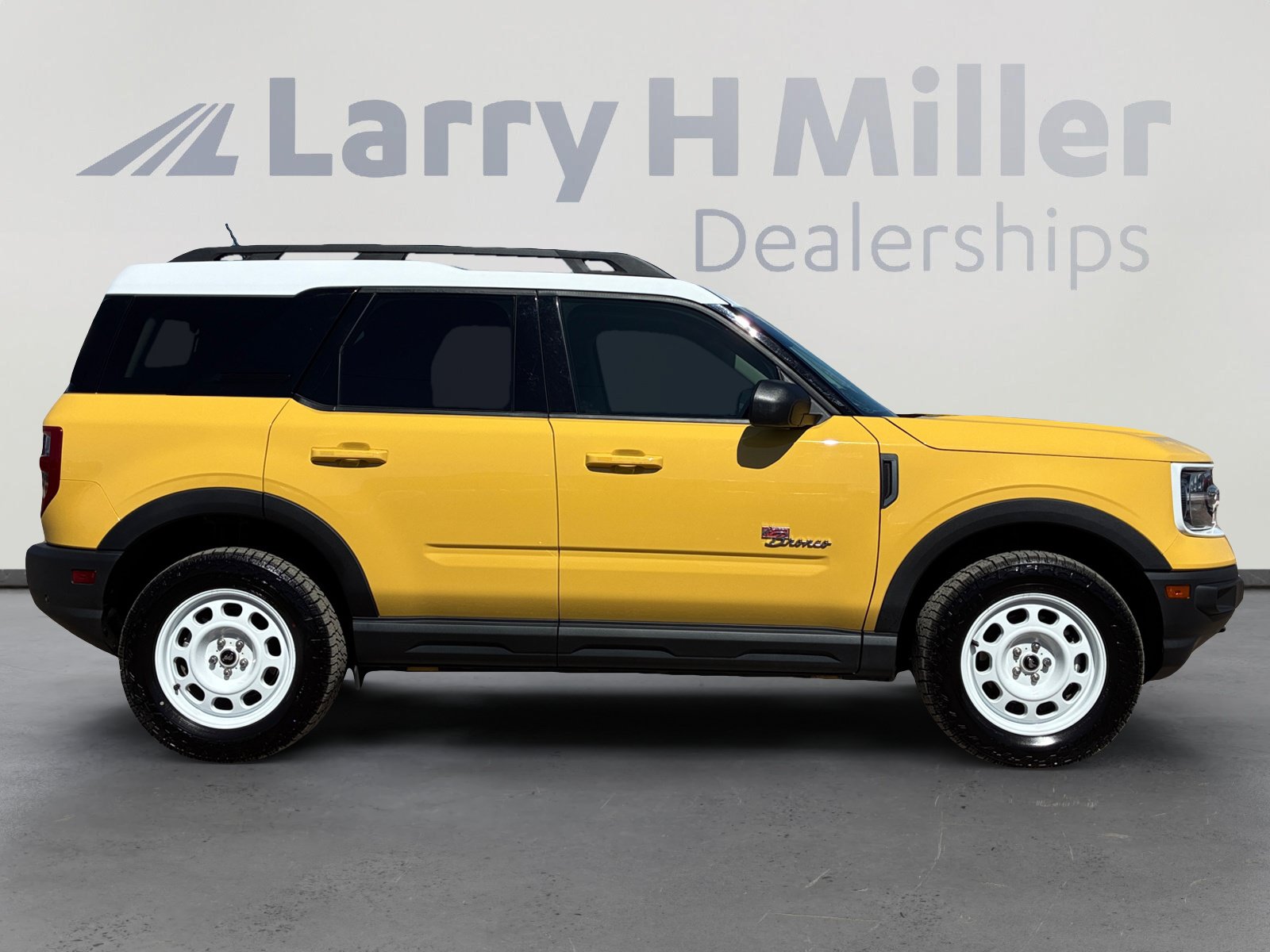 Certified 2023 Ford Bronco Sport Heritage Limited AWD/4WD image 6