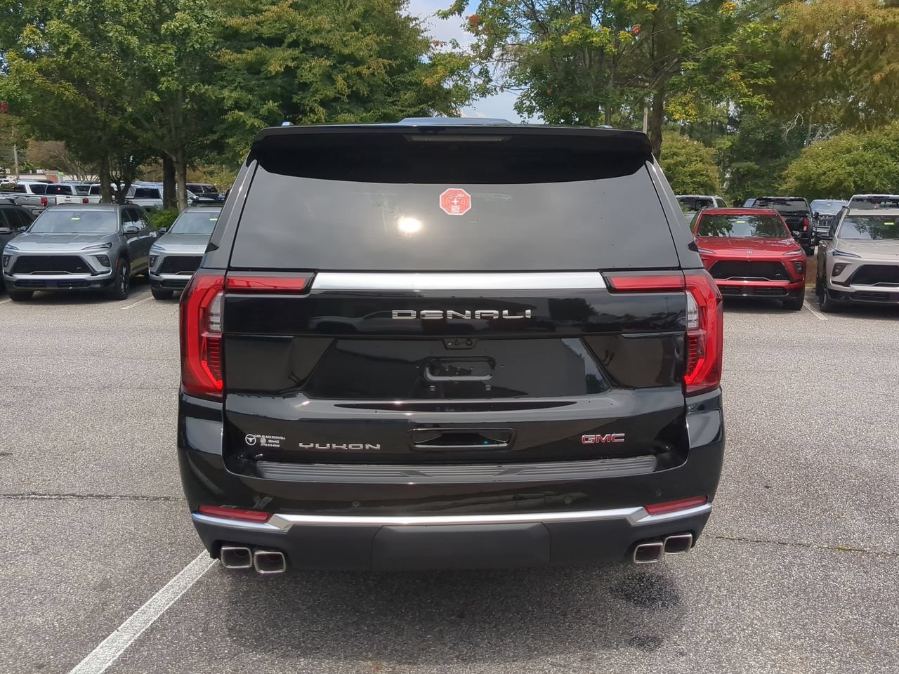 New 2026 GMC Yukon XL Denali w/ Denali Reserve Package AWD/4WD image 7