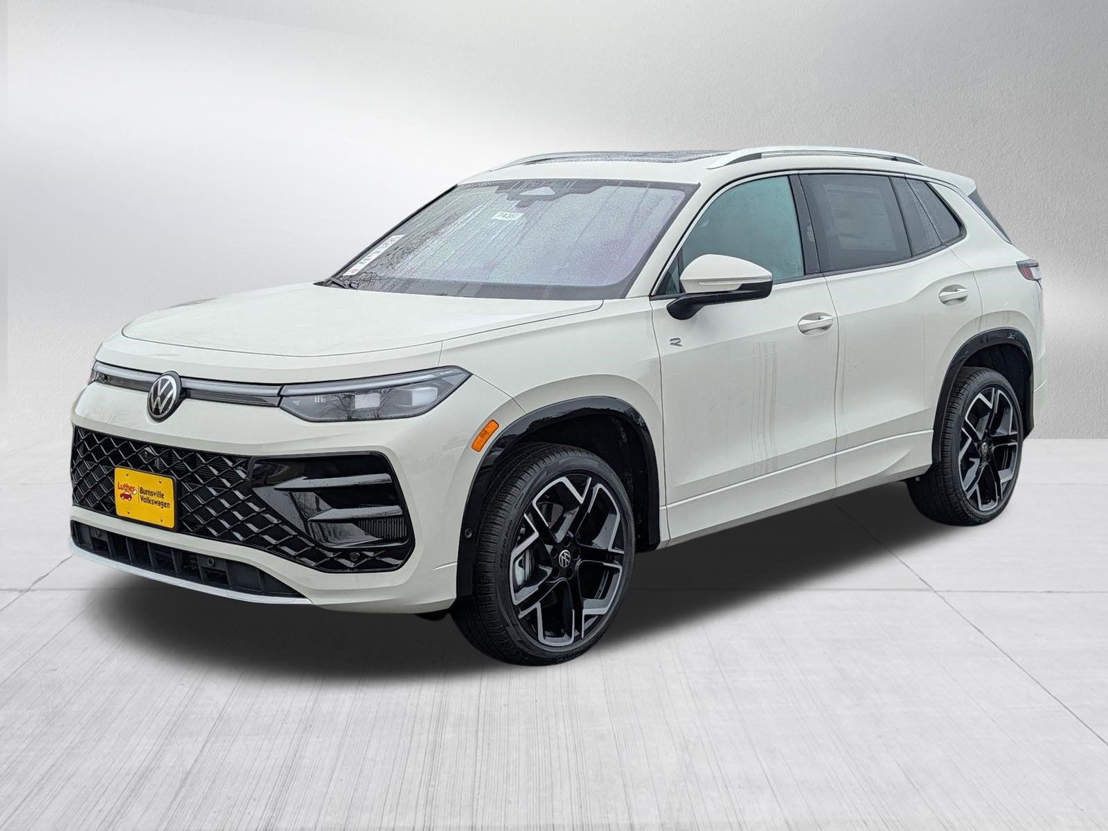 New 2026 Volkswagen Tiguan SEL R-Line AWD/4WD video 2