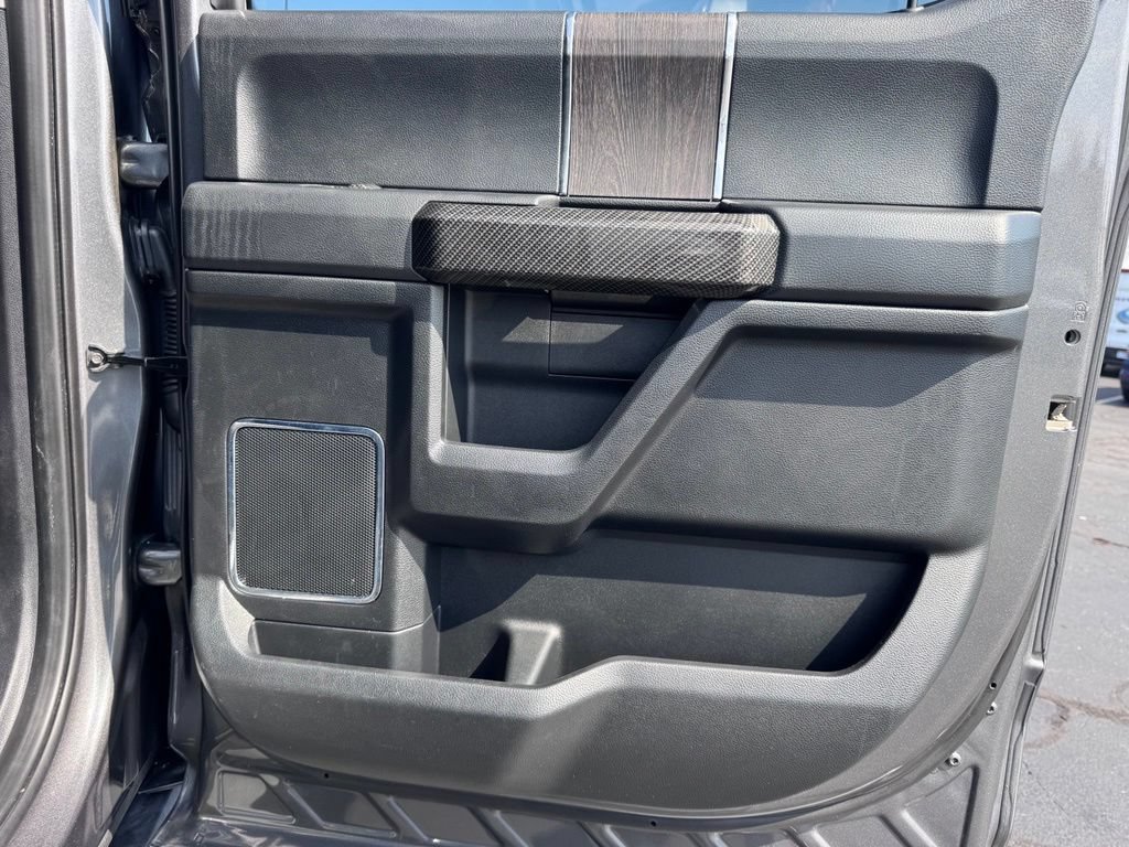 Used 2021 Ford F350 Lariat w/ Lariat Ultimate Package AWD/4WD image 31