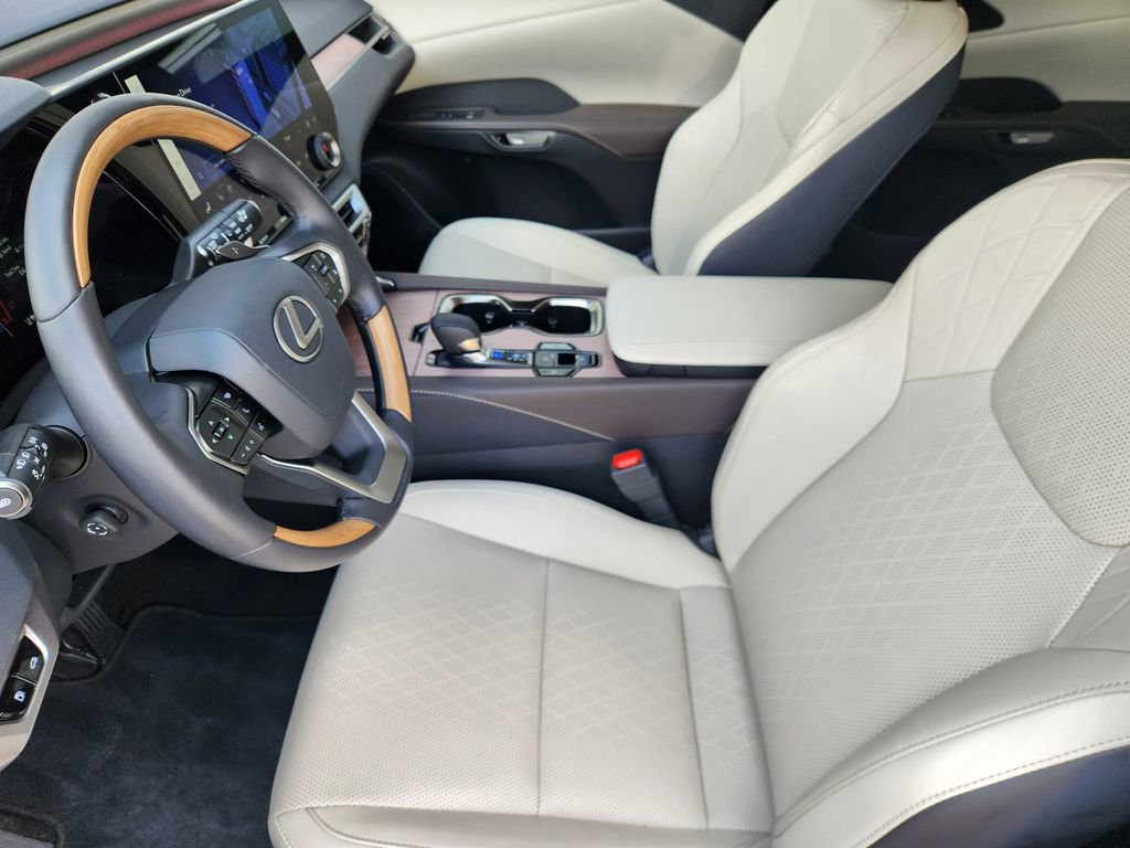 Used 2025 Lexus RX 350 Premium Plus w/ Accessory Package (Z1) FWD image 13
