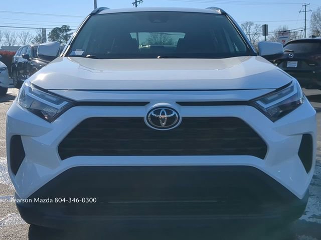 Used 2025 Toyota RAV4 XLE image 9