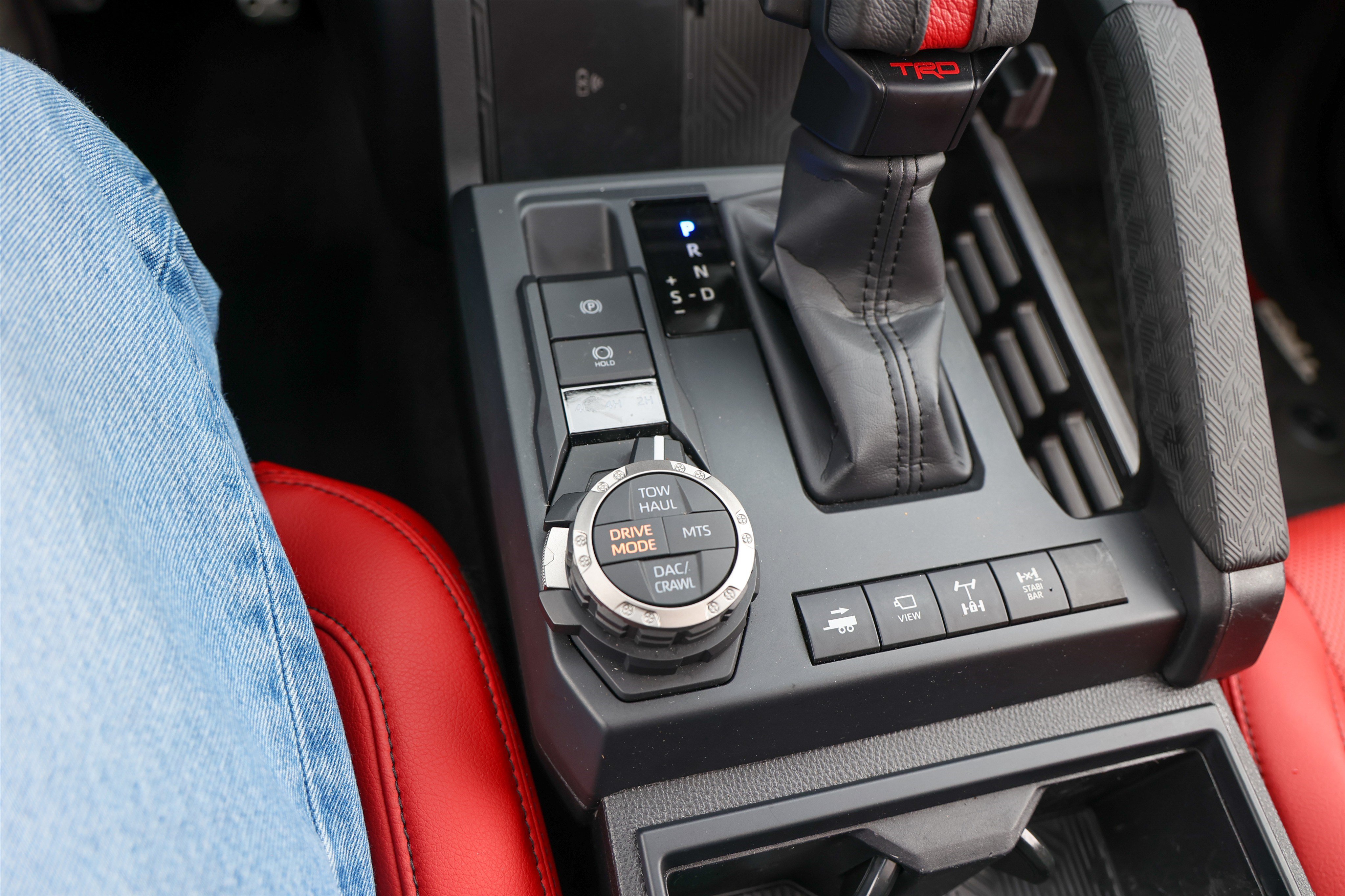 Certified 2025 Toyota Tacoma TRD Pro AWD/4WD image 30